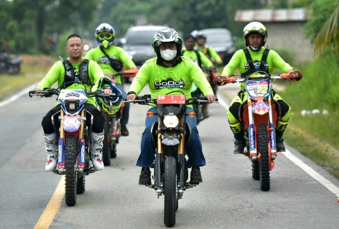 Bupati Kampar Lepas Godok Bagulo Adventure Kuok