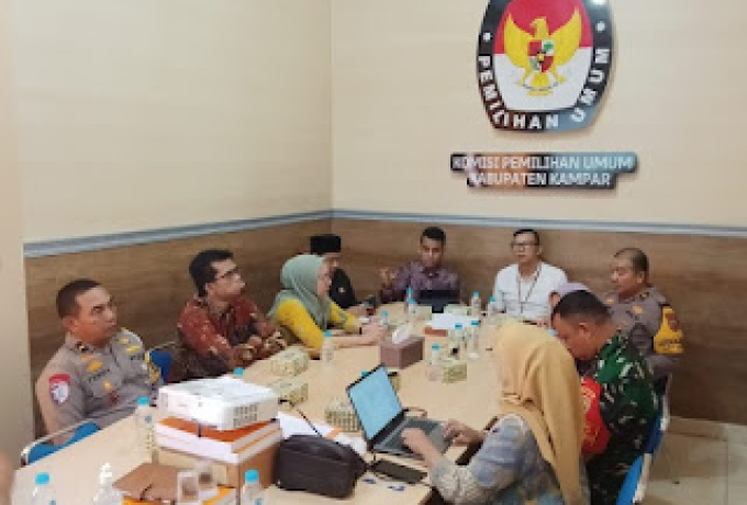 KPU Kampar Gelar Rapat Bersama Stakeholder