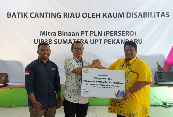 Dukung Komunitas Disabilitas, PLN Kembangkan Program Batik Canting Riau