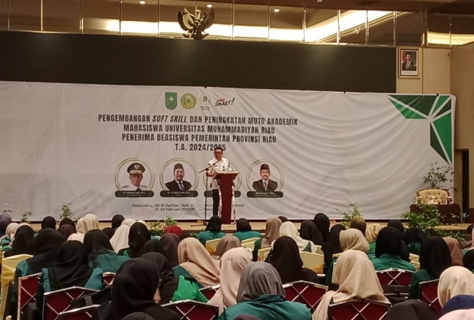 Sejumlah Mahasiswa Penerima Beasiswa Pemprov Riau Ikuti Pelatihan