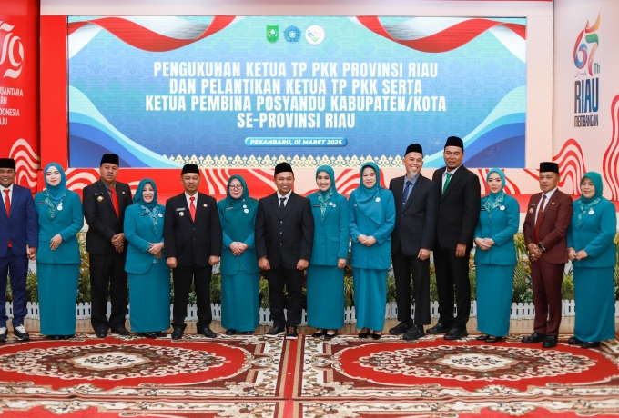 Hj. Ismiatun Dikukuhkan sebagai Ketua TP-PKK dan Ketua Pembina Posyandu Kepulauan Meranti