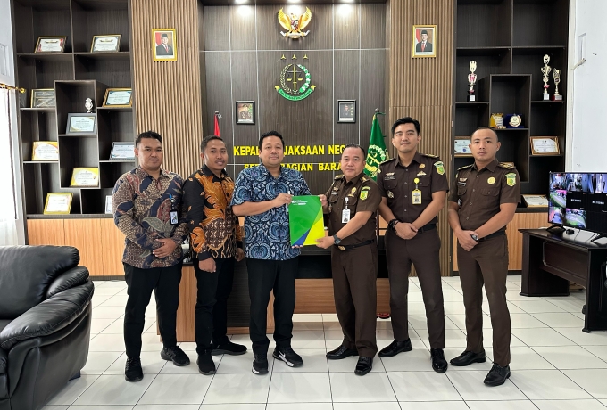 Optimalkan penagihan BPJS, Kajari SBB Terima Kunjungan Pincab BPJS-TK Kepulauan Seram