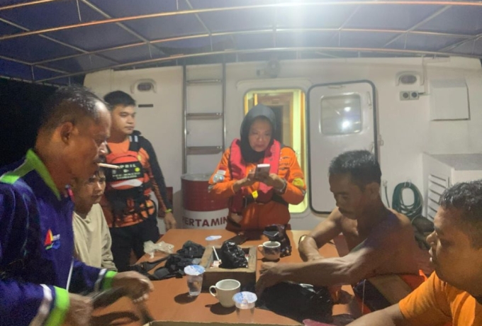 Selat Malaka Berduka, KM Ade Putra Tenggelam