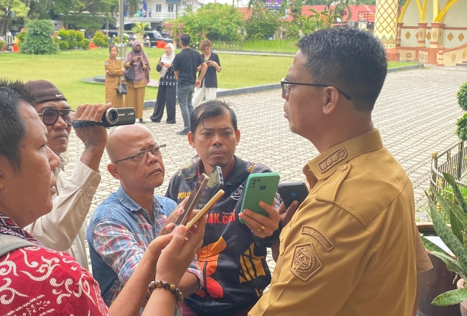 Hadiri Undangan KSP, Bupati Iskandarsyah  Dorong FTZ Menyeluruh dan Penyelesaian Bandara