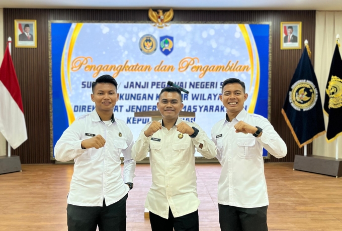 Pegawai Rutan Kelas IiB Karimun Ikuti Pengambilan Sumpah Jabatan