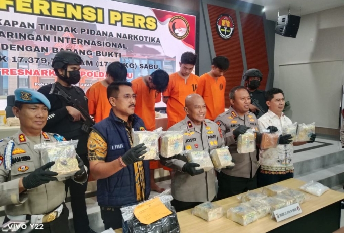 Polda Riau Bongkar 17,37 Kg Sabu Jaringan Internasional, 4 Ditangkap