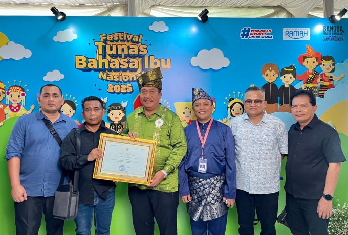 Bupati Asahan Terima Penghargaan Nasional dari Kementerian Pendidikan Dasar dan Menengah RI