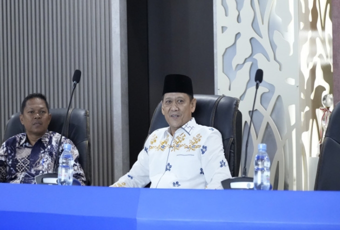 Sekda Kampar Ikuti Serah Terima Bantuan Kemasyarakatan Presiden