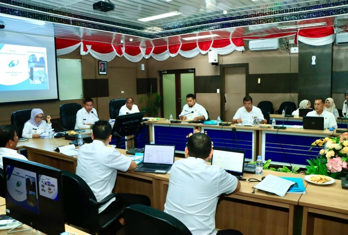 Bupati Kampar Ahmad Yuzar Pimpin Rapat Bersama PDAM Tirta Kampar