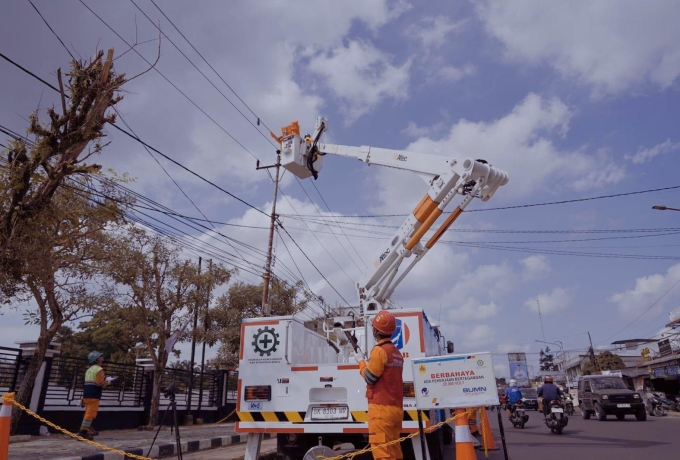 Durasi dan Frekuensi Gangguan Listrik Menurun, PLN Catat Kinerja Operasional Positif sepanjang 2024
