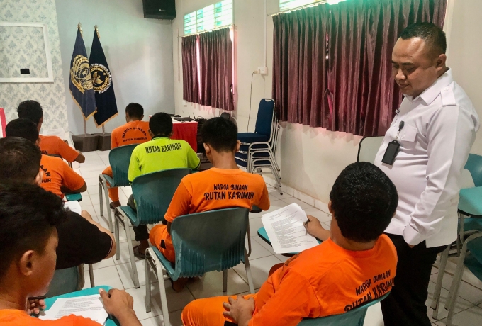 Warga Binaan Rutan Karimun Ikuti Pendidikan Kesetaraan Program Paket C  
