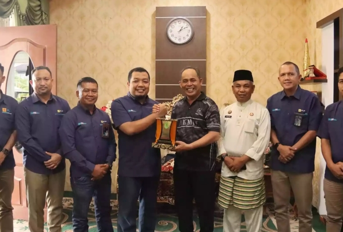 Bupati Inhil Terima Kunjungan Manajer PLN: Komitmen Bersama Tingkatkan Layanan Kelistrikan