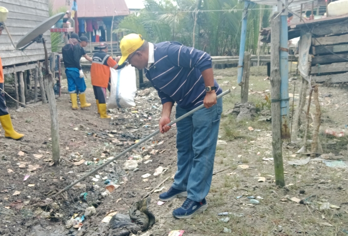 Penyembelihan Hewan Kurban di Dinas Lingkungan Hidup Rohil