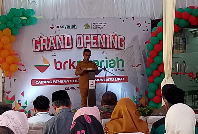 Bupati Karimun Iskandarsyah Resmikan Kantor Cabang BRK Syariah di Batu Lipai