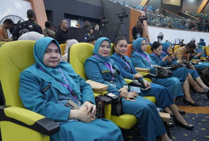 Ketua TPP PKK Kabupaten Asahan Ikuti Puncak Peringatan Hari Kesatuan Gerak ke-53