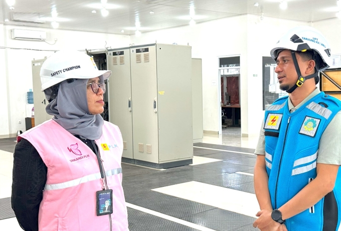 Srikandi PLN UIP3B Sumatera Turut Menjadi Garda Terdepan dalam Pemenuhan Kebutuhan Listrik Jelang Perayaan Kemerdekaan