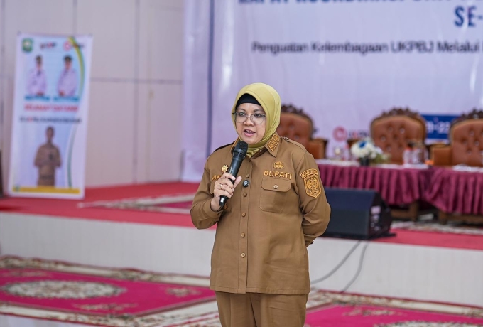 Bupati Afni Ingin BPBJ Siak Terbuka Transparan Umum Lelang Proyek