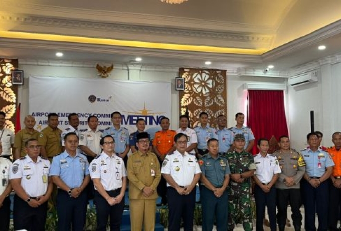 Pemkab Natuna Perkuat Kolaborasi Lintas Sektor demi Keamanan Penerbangan di Bandara Ranai