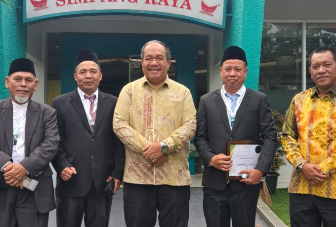 Penguatan Zakat di Asahan Diakui Nasional, Bupati Dianugerahi BAZNAS Awards 2025