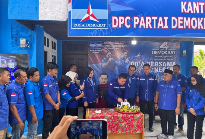HUT ke-24, DPC Demokrat Kabupaten Kampar Gelar Do'a Bersama dan Santuni Warga Kurang Mampu