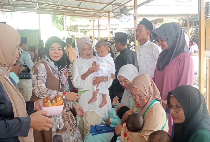 Peringati Maulid Nabi Muhammad 1447 Hijriah, Pengurus Masjid Al Ikhlas Gelar Cukur Rambut Massal