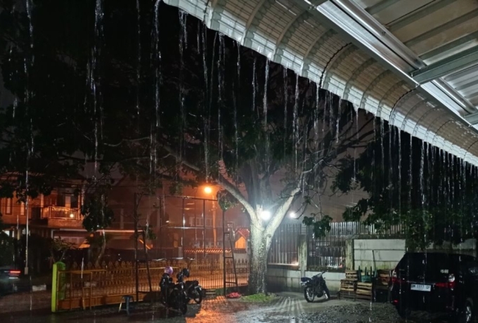 Riau Diprediksi Diguyur Hujan, BMKG Ingatkan Potensi Angin Kencang