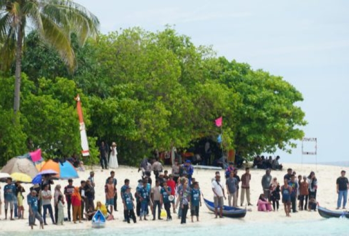 Pemkab Natuna Apresiasi Festival Pulau Senoa, Ajang Promosi Wisata Bahari Perbatasan