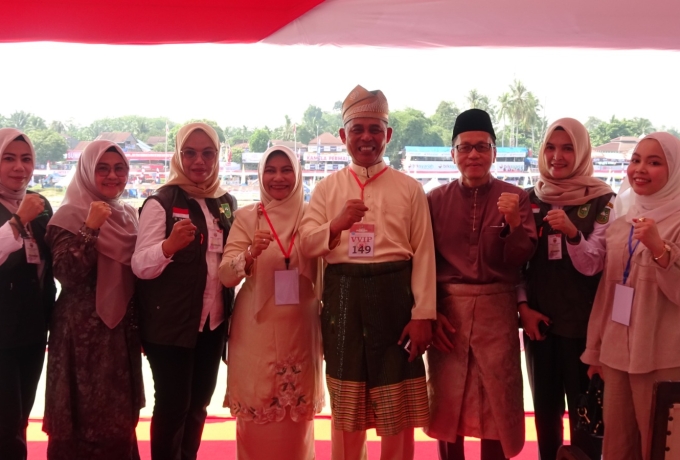 Bupati Inhil Hadiri Peresmian Festival Pacu Jalur Tradisional 2025