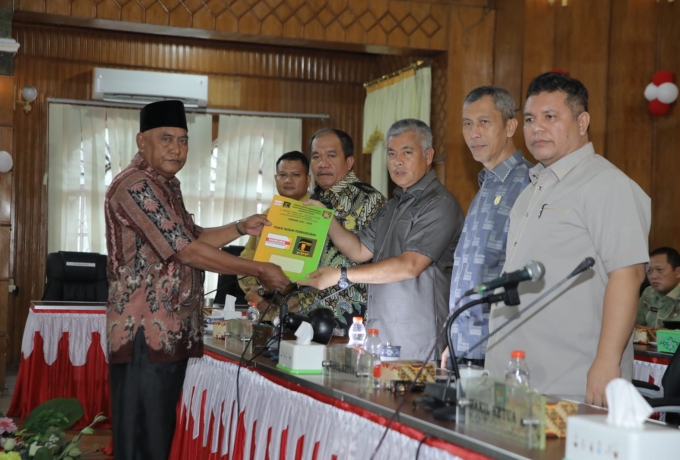 Ranperda Perubahan APBD Tahun Anggaran 2025 Disetujui DPRD Kabupaten Asahan