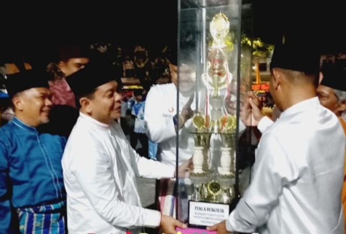 Wabup Syafaruddin Poti Tutup MTQ ke-17 Ujung Batu, Desa Pematang Tebih Sabet Juara Umum