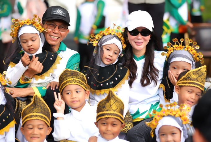 Wali Kota Batam Buka Porseni RA dan Madrasah 2025, 5.000 Pelajar Ramaikan Dataran Engku Putri