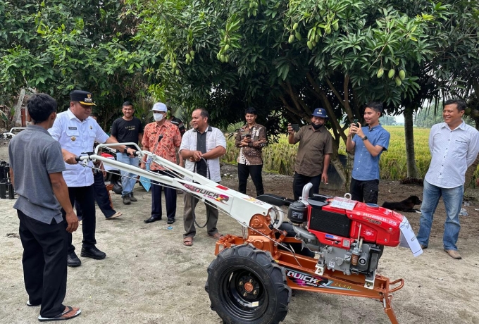 Pemkab Asahan Perkuat Ketahanan Pangan Lewat Bantuan Alsintan