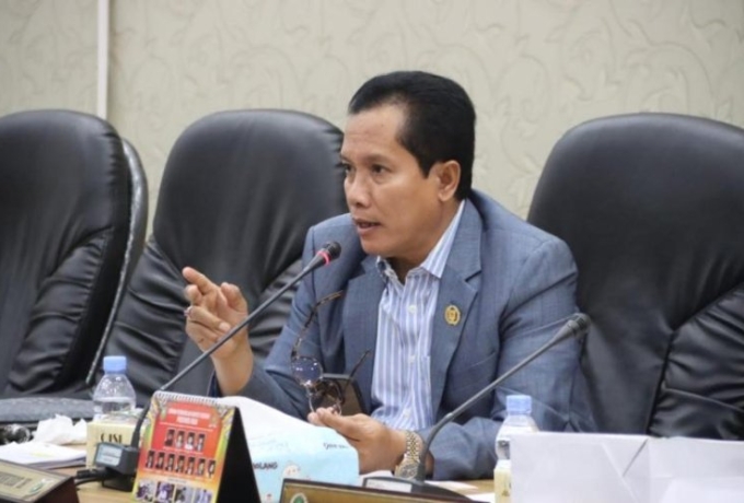 Ketua Komisi III DPRD Riau Soroti Rangkap Jabatan Direktur PT SPR: Dinilai Tak Profesional