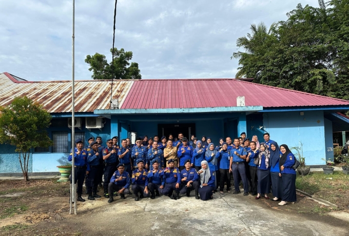 Menjelang Pensiun Dini, Sekda Kampar Hambali Inspeksi Damkar dan Tekankan Disiplin Personel