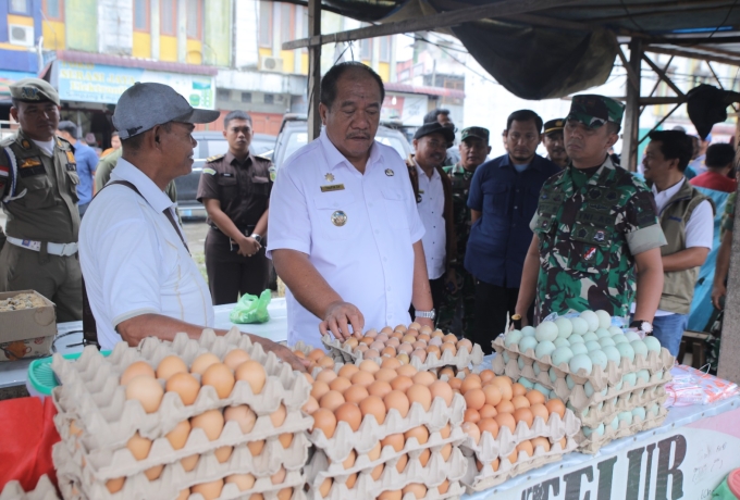 Jelang Nataru, Bupati Asahan Bersama Forkopimda dan TPID Pantau Stok dan Harga Bahan Pokok