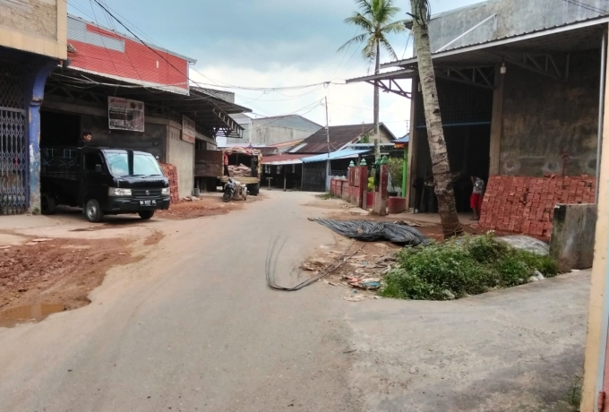 Jalan Umum Diduga Disalahgunakan Pengusaha Material, Kadishub Rohil Bungkam