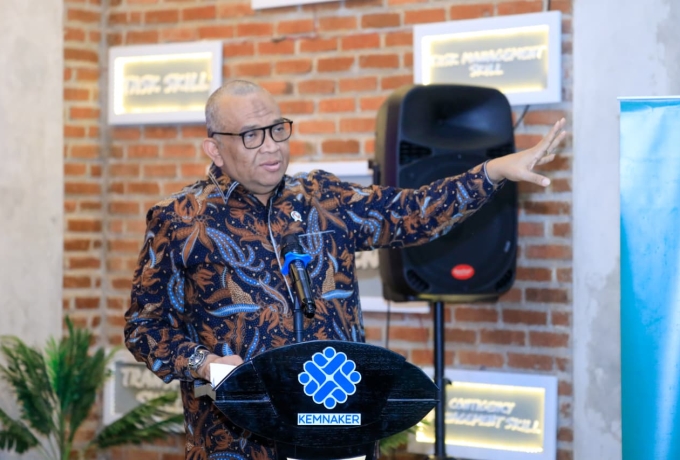 Atasi Persoalan Sampah Bandung, Kemnaker Gelar Green Jobs Class