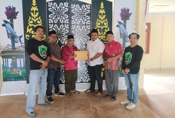 Datuk Sri LAM-R dan Panglima Tameng Adat Menerima Pengaduan PT Indrawan Perkasa Keritang Inhu