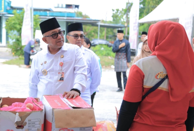 Lis Tinjau Gerakan Pangan Murah, Pastikan Ketersediaan Pangan Terpenuhi