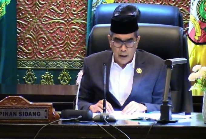 Paripurna DPRD Riau Terima LKPJ 2025, Parisman Ihwan Tekankan Evaluasi Kinerja Pemerintah