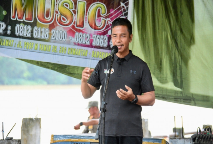 Pacu Sampan HUT Kampar ke-76 Dongkrak Wisata Air, Sungai Kampar Jadi Motor Ekonomi Daerah