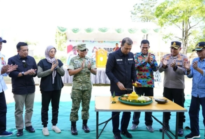 May Day 2026 di Inhu, Bupati Ade Tegaskan Komitmen Lindungi Buruh dan Dukung Investasi