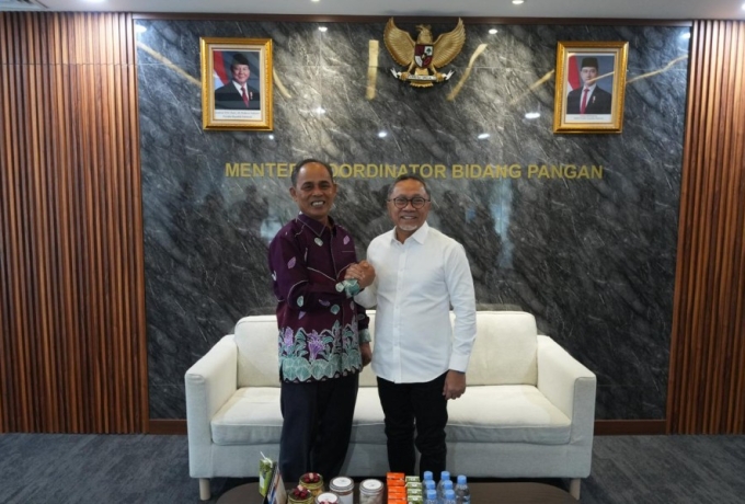 Bupati Herman Berjuang di Jakarta: Demi Harga Kelapa yang Adil untuk 125 Ribu Keluarga Petani