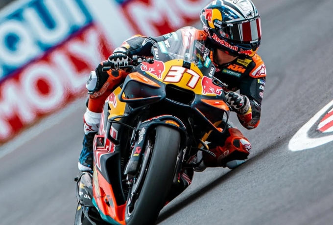 Acosta Puji Kebangkitan Luar Biasa Marc Marquez