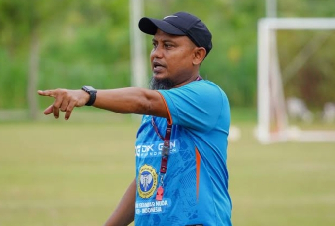 Akhyar Ilyas Resmi Tangani PSPS Pekanbaru, Gantikan Aji Santoso