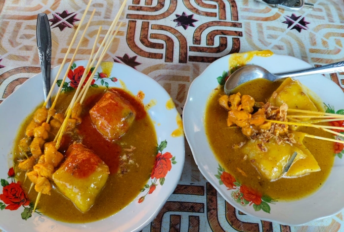 Kuliner Khas Penyesawan Merambah Kuok, Harga Bersahabat dengan Cita Rasa Istimewa