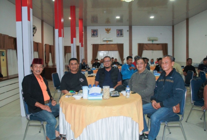 Ketua DPRD Inhil Hadiri Nobar di Aula Rekonfu: Jaga Kamtibmas Lewat Kebersamaan