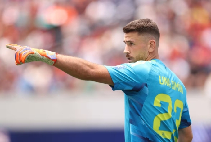 Unai Simon Raih adidas Golden Glove, Catat Rekor Clean Sheet di Piala Dunia 2026