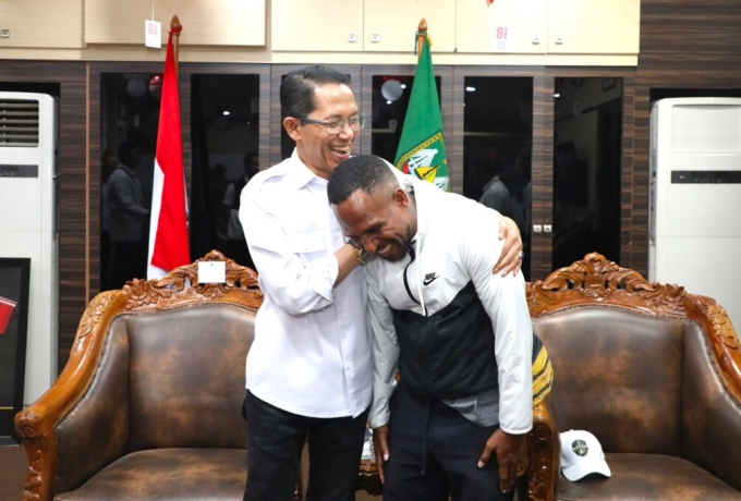 Amsakar Sambut Timnas Indonesia Legend, Dorong Lahirnya Talenta Sepak Bola dari Batam