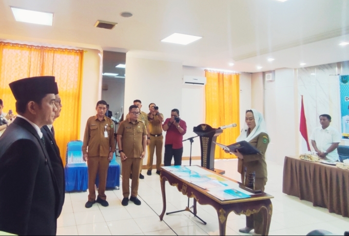 Cen Sui Lan Pasang Alarm untuk Pejabat Baru : 6 Bulan Tak Beres, Siap Dirotasi
